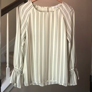 Rose + Olive Blouse Top Black & White Sz M